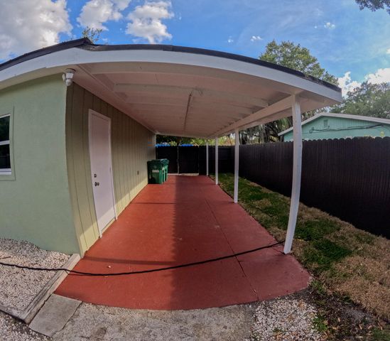 352 Johnston Street, Fort Pierce, FL 34982