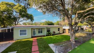 352 Johnston Street, Fort Pierce, FL 34982