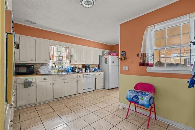 339 Stewart SW Drive, Calhoun, GA 30701