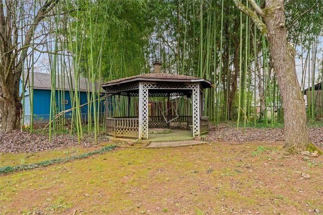 339 Stewart SW Drive, Calhoun, GA 30701