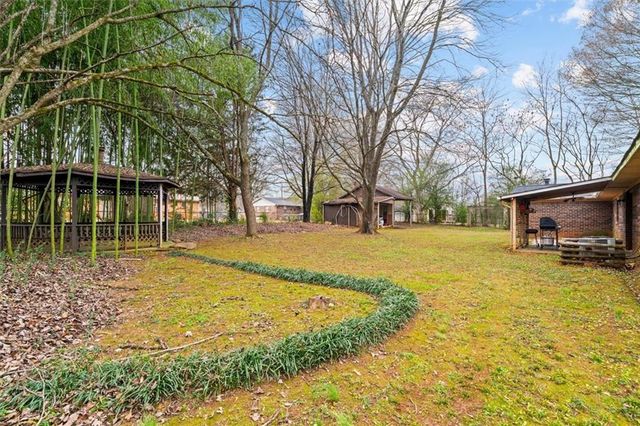 339 Stewart SW Drive, Calhoun, GA 30701