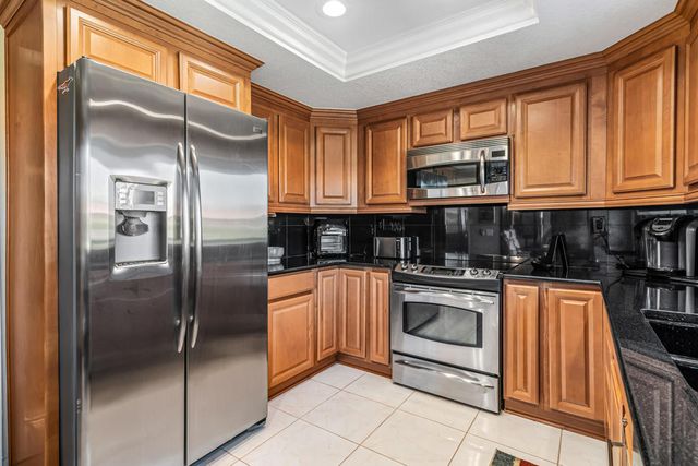 43 Maximo Way, Palm Desert, CA 92260