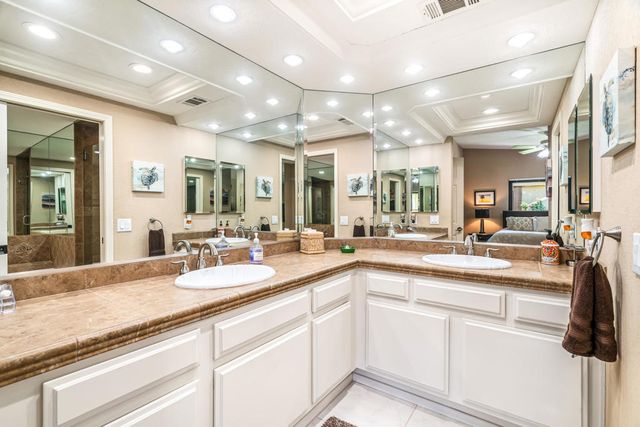 43 Maximo Way, Palm Desert, CA 92260