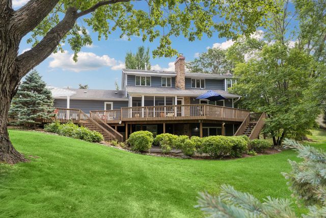 1355 Medora Road, Mendota Heights, MN 55118