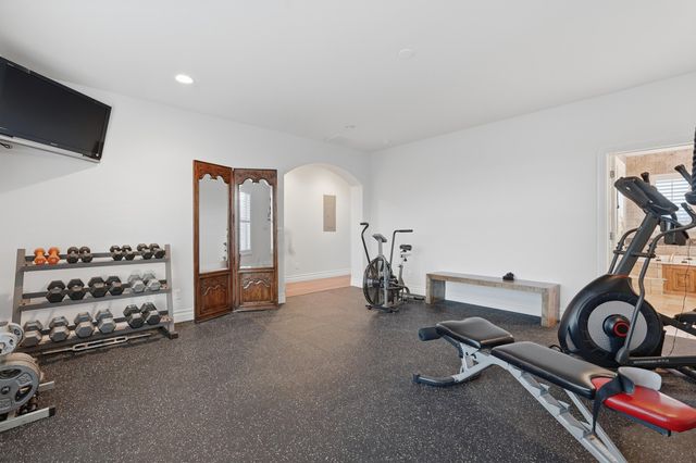 800 Salida Sandia SW, Albuquerque, NM 87105