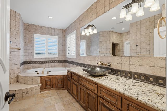 800 Salida Sandia SW, Albuquerque, NM 87105