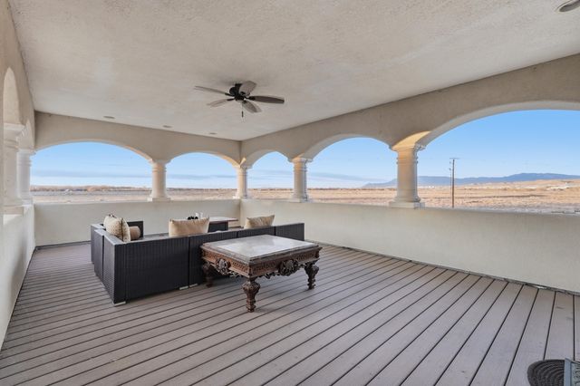 800 Salida Sandia SW, Albuquerque, NM 87105