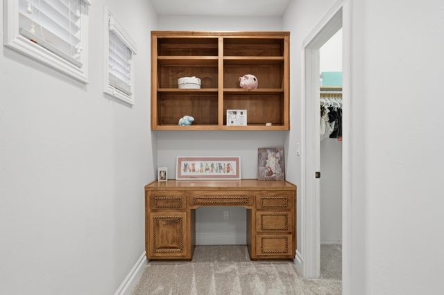 800 Salida Sandia SW, Albuquerque, NM 87105