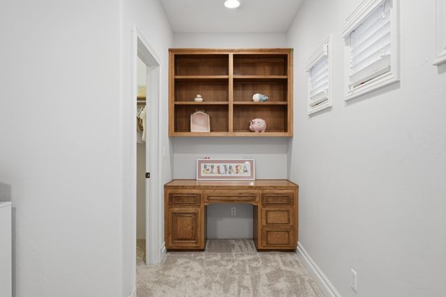 800 Salida Sandia SW, Albuquerque, NM 87105