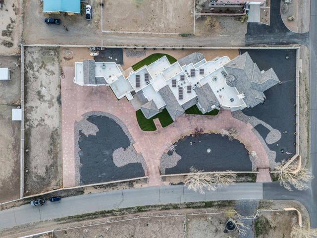 800 Salida Sandia SW, Albuquerque, NM 87105