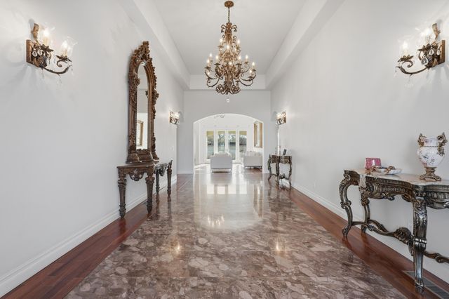 800 Salida Sandia SW, Albuquerque, NM 87105