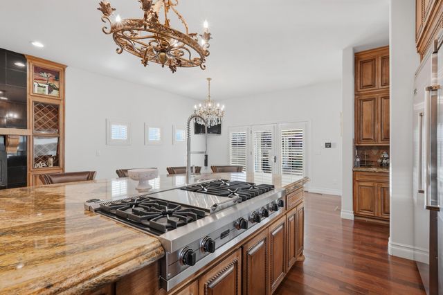 800 Salida Sandia SW, Albuquerque, NM 87105