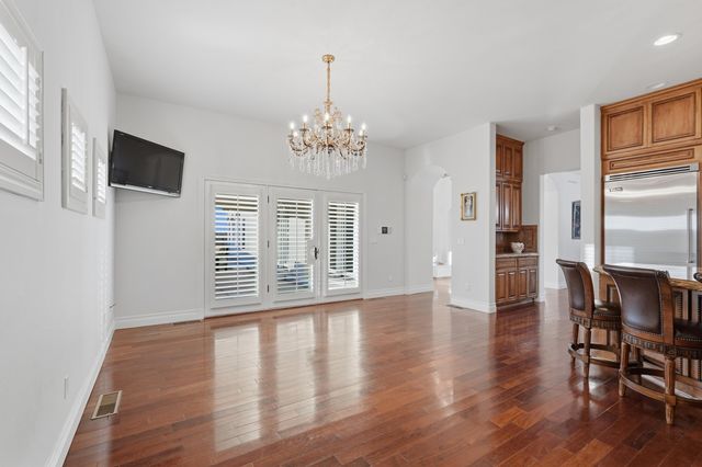 800 Salida Sandia SW, Albuquerque, NM 87105