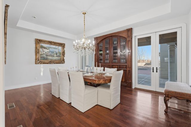 800 Salida Sandia SW, Albuquerque, NM 87105