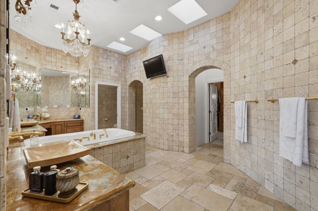 800 Salida Sandia SW, Albuquerque, NM 87105