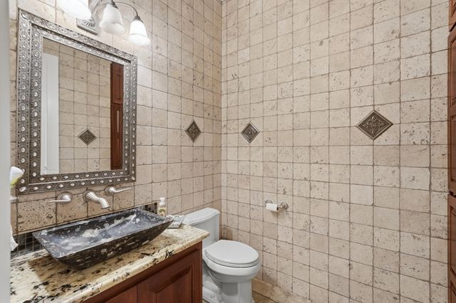 800 Salida Sandia SW, Albuquerque, NM 87105