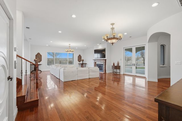 800 Salida Sandia SW, Albuquerque, NM 87105