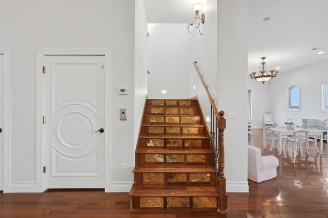 800 Salida Sandia SW, Albuquerque, NM 87105