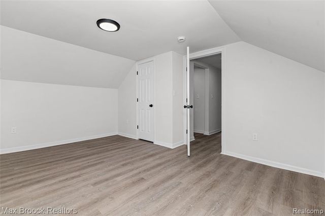 12399 Prospect Avenue, Warren, MI 48089