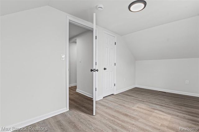 12399 Prospect Avenue, Warren, MI 48089