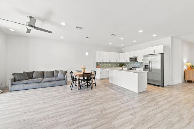 18302 Limestone Creek Road, Jupiter, FL 33458