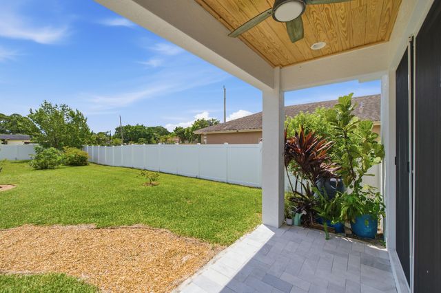 18302 Limestone Creek Road, Jupiter, FL 33458