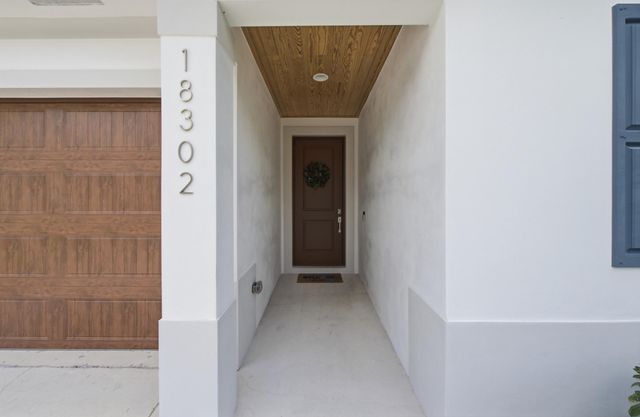 18302 Limestone Creek Road, Jupiter, FL 33458