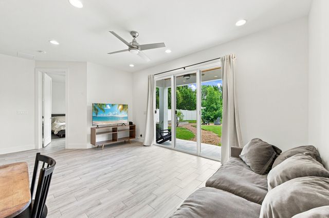 18302 Limestone Creek Road, Jupiter, FL 33458
