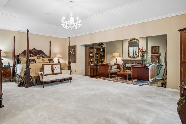 7276 Lupton Circle, Dallas, TX 75225