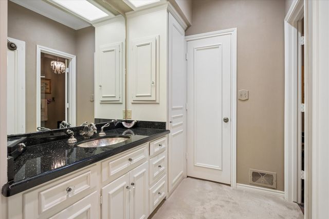 7276 Lupton Circle, Dallas, TX 75225