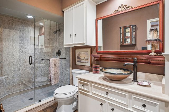 7276 Lupton Circle, Dallas, TX 75225