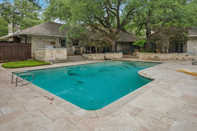 7276 Lupton Circle, Dallas, TX 75225