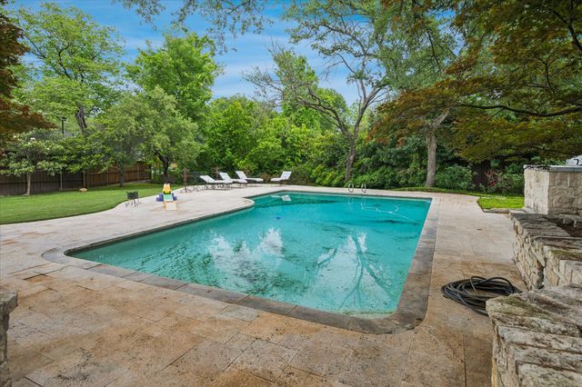 7276 Lupton Circle, Dallas, TX 75225
