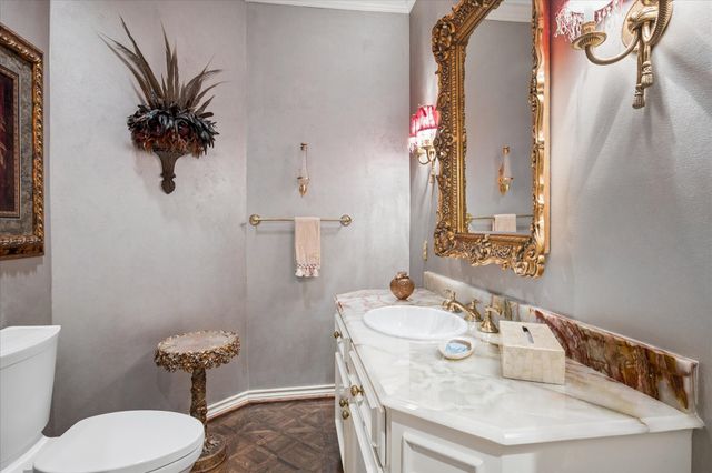7276 Lupton Circle, Dallas, TX 75225