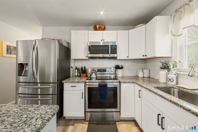 185 Bluebird Drive, Naugatuck, CT 06770