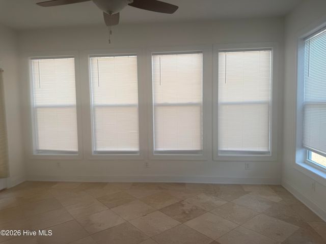 4975 N Hampton Drive SE, Boiling Spring Lakes, NC 28461