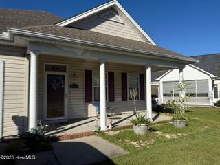 4975 N Hampton Drive SE, Boiling Spring Lakes, NC 28461