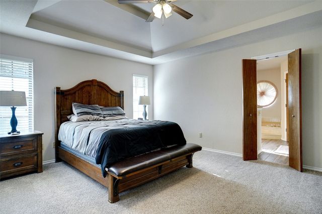 2622 Briarwood Drive, Grapevine, TX 76051