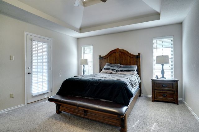 2622 Briarwood Drive, Grapevine, TX 76051