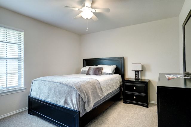 2622 Briarwood Drive, Grapevine, TX 76051