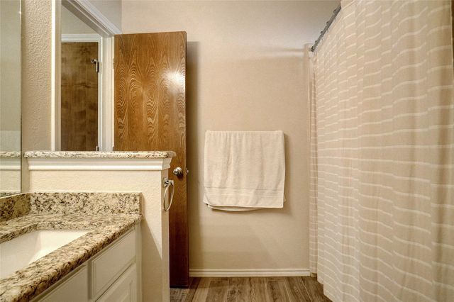 2622 Briarwood Drive, Grapevine, TX 76051