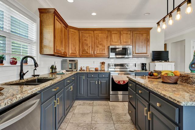 8749 Cody Dan Court, Ooltewah, TN 37363