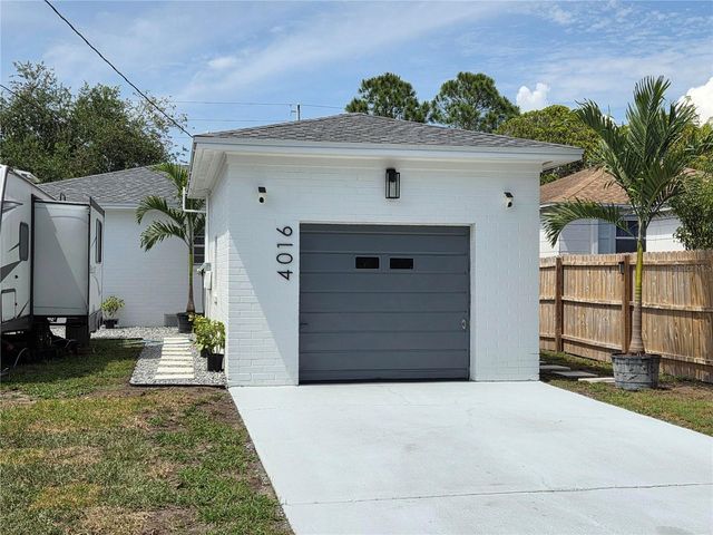 4016 9TH AVENUE N, St Petersburg, FL 33713