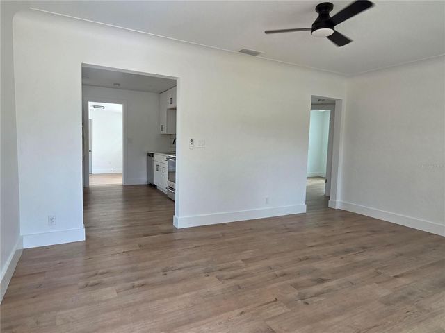 4016 9TH AVENUE N, St Petersburg, FL 33713