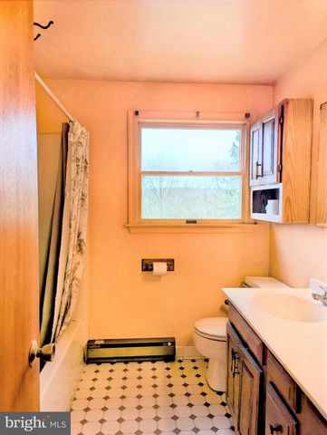 2941 SUNSET AVE, East Norriton, PA 19403