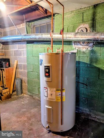 2941 SUNSET AVE, East Norriton, PA 19403