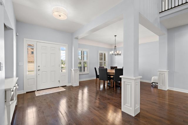 1245 Kilarney Road, Chesterton, IN 46304