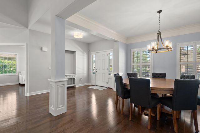 1245 Kilarney Road, Chesterton, IN 46304