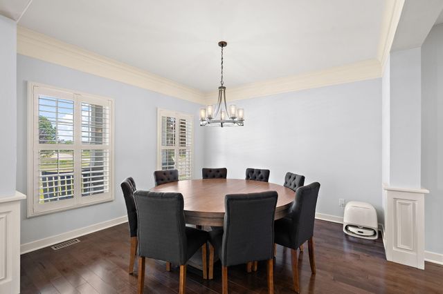 1245 Kilarney Road, Chesterton, IN 46304