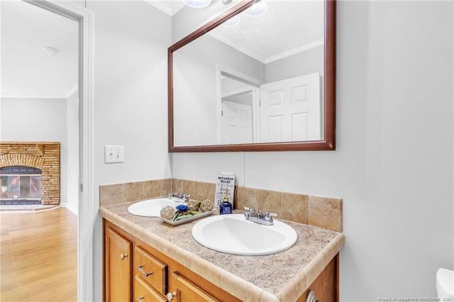211 Jkats Lane, Raeford, NC 28376